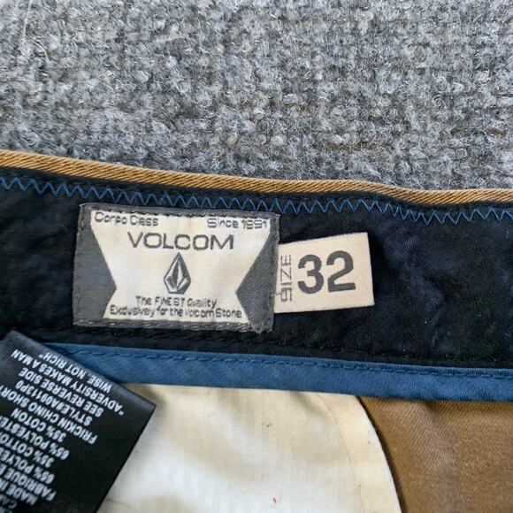 Volcom Corpo Class Shorts Size 32 Brown Mens Chino Skater Surf Cotton Polyester - Picture 12 of 16